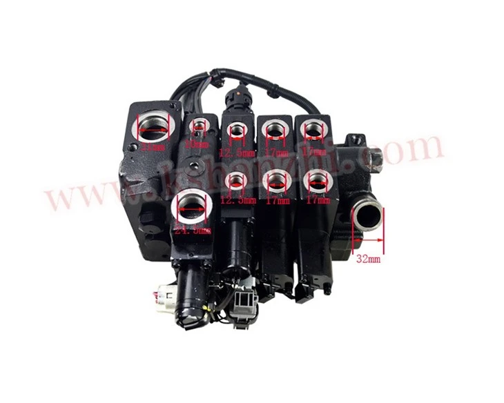 Forklift Spare Parts Control Valve for 8FD40~50 with OEM 67630-36852-71